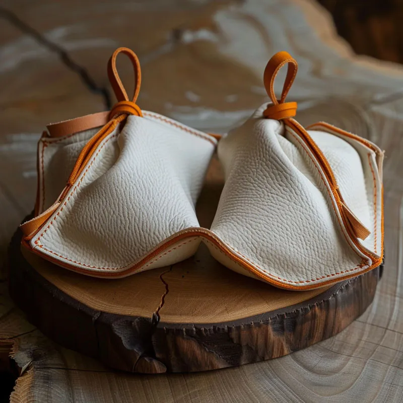 ما هي فوائد استخدام حقيبة المجوهرات الجلدية؟